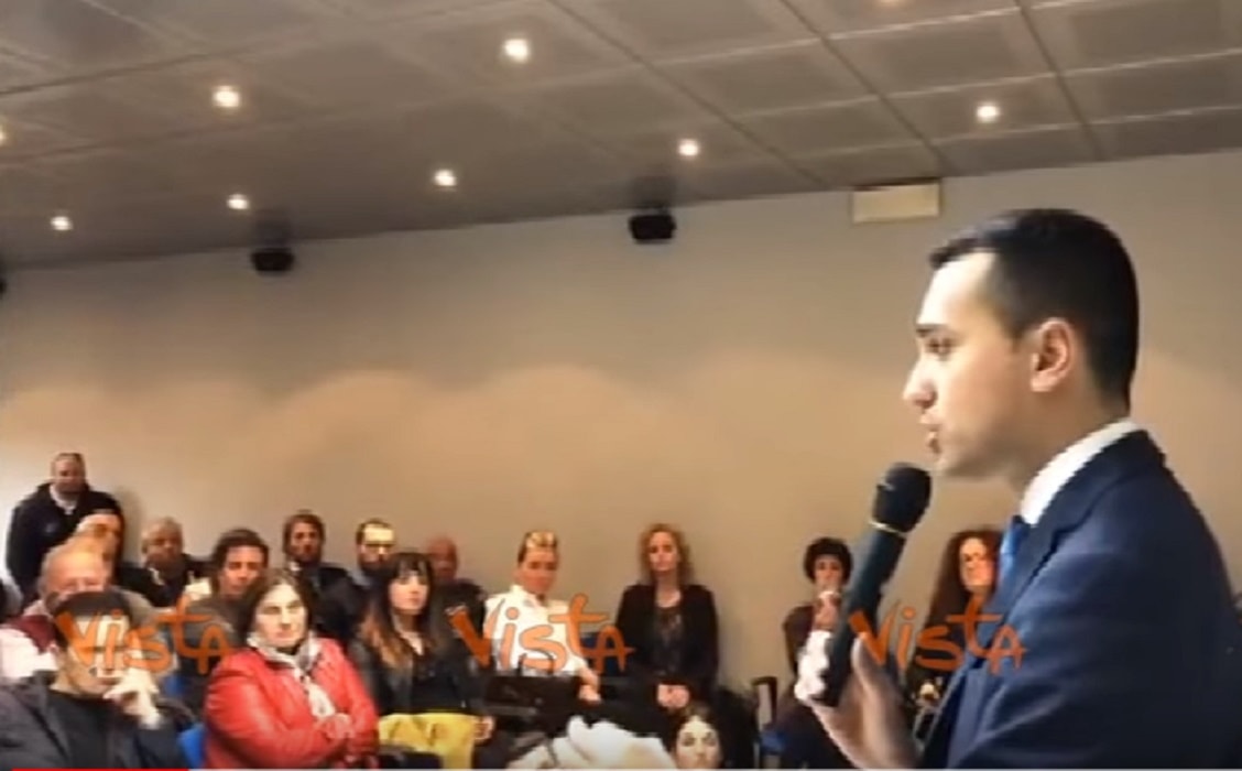 Luigi Di Maio parla a Termoli