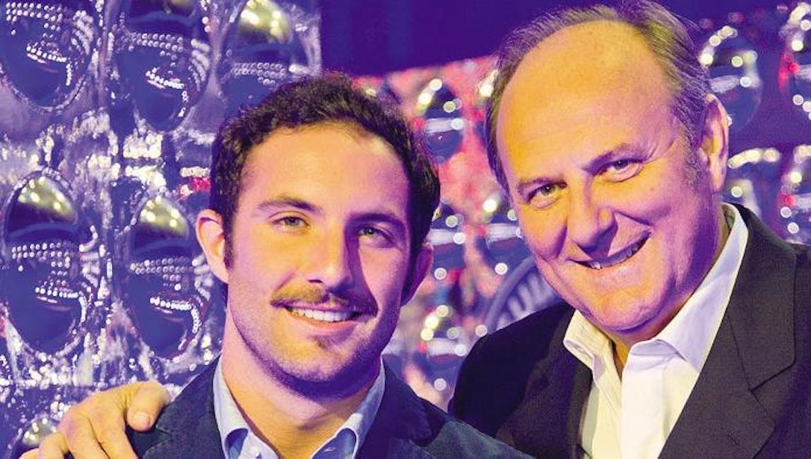 Gerry Scotti, il figlio Edoardo è una icona gay. "Tanta roba..."