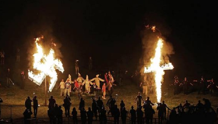 Lo storico Ton Junes: "In Europa le posizione di estrema destra sono ormai dominanti"