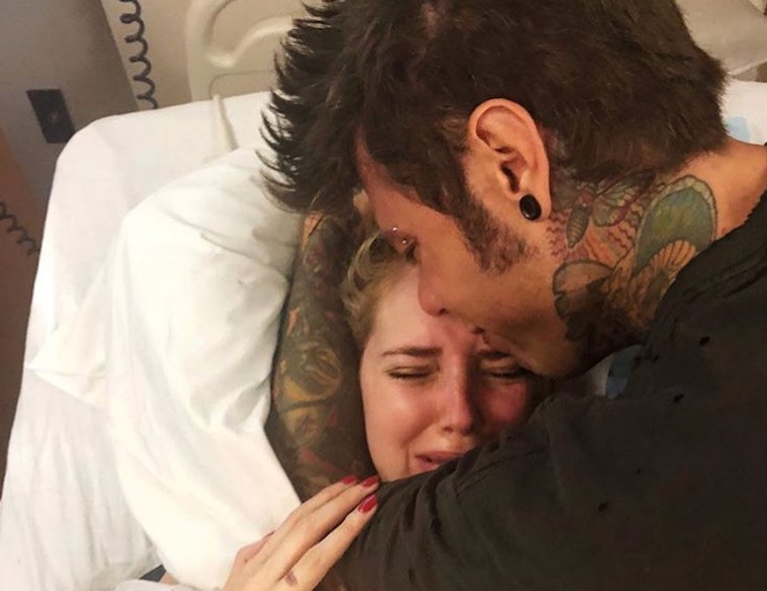 YOUTUBE Chiara Ferragni sgrida Fedez: "Amore, ti stacco il c..."
