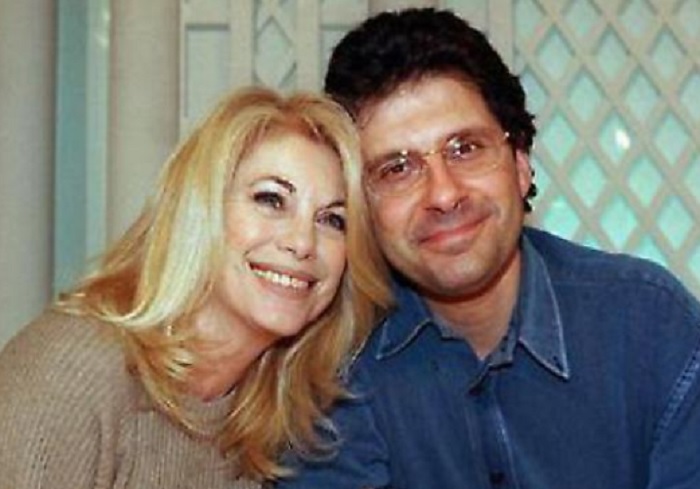 Fabrizio Frizzi, Rita Dalla Chiesa su Facebook attacca chi infanga il conduttore