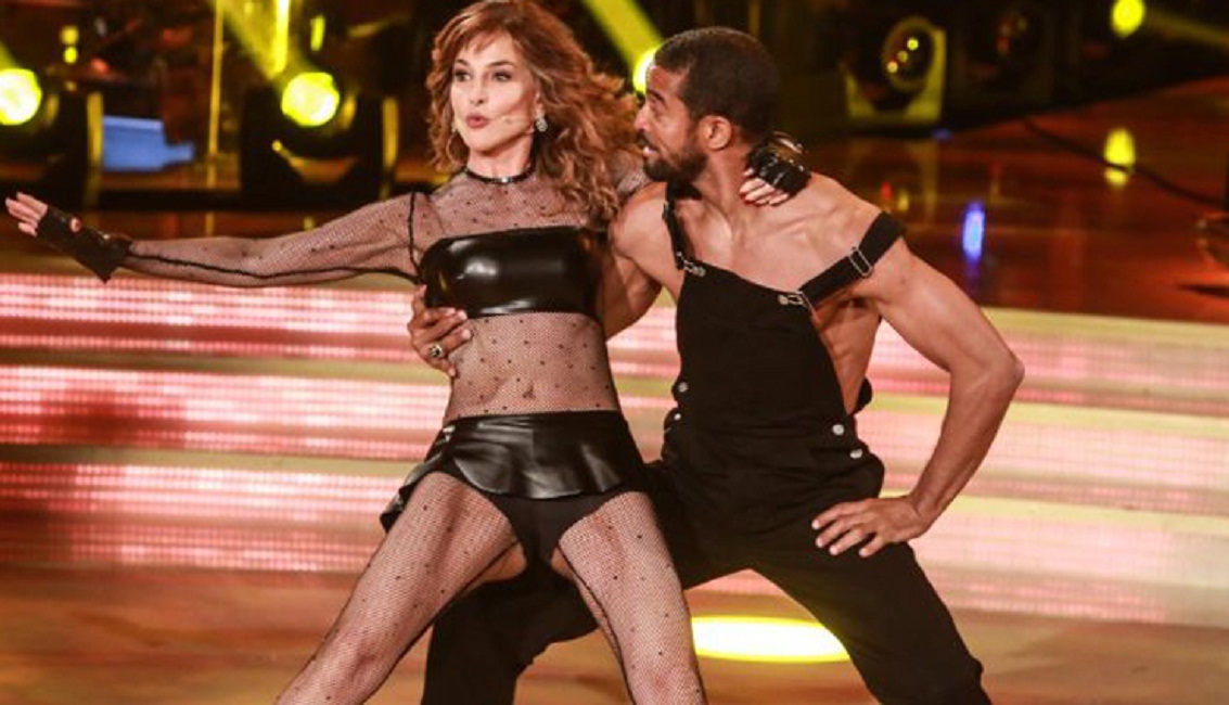 Ballando con le Stelle, Giuliana De Sio e la storia del camerino distrutto: "Circolano foto..."