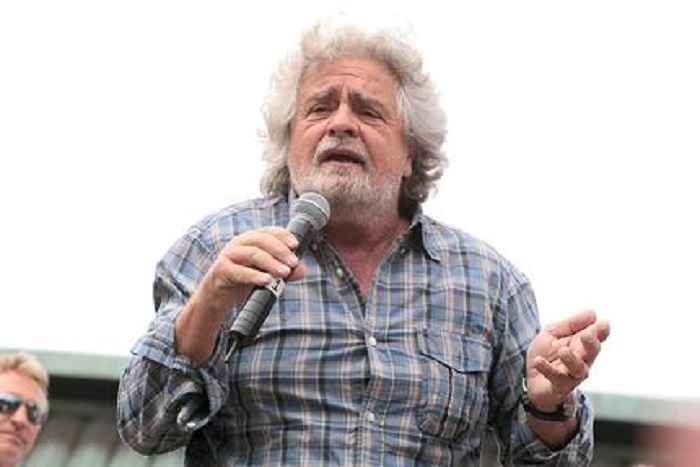 Governo M5s con Pd? Suicidio. Senza reddito di cittadinanza Grillo non canta più