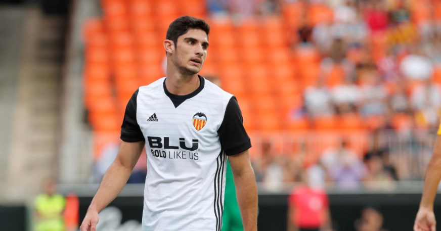 Un altro numero 7 portoghese, stella nascente del calcio europeo