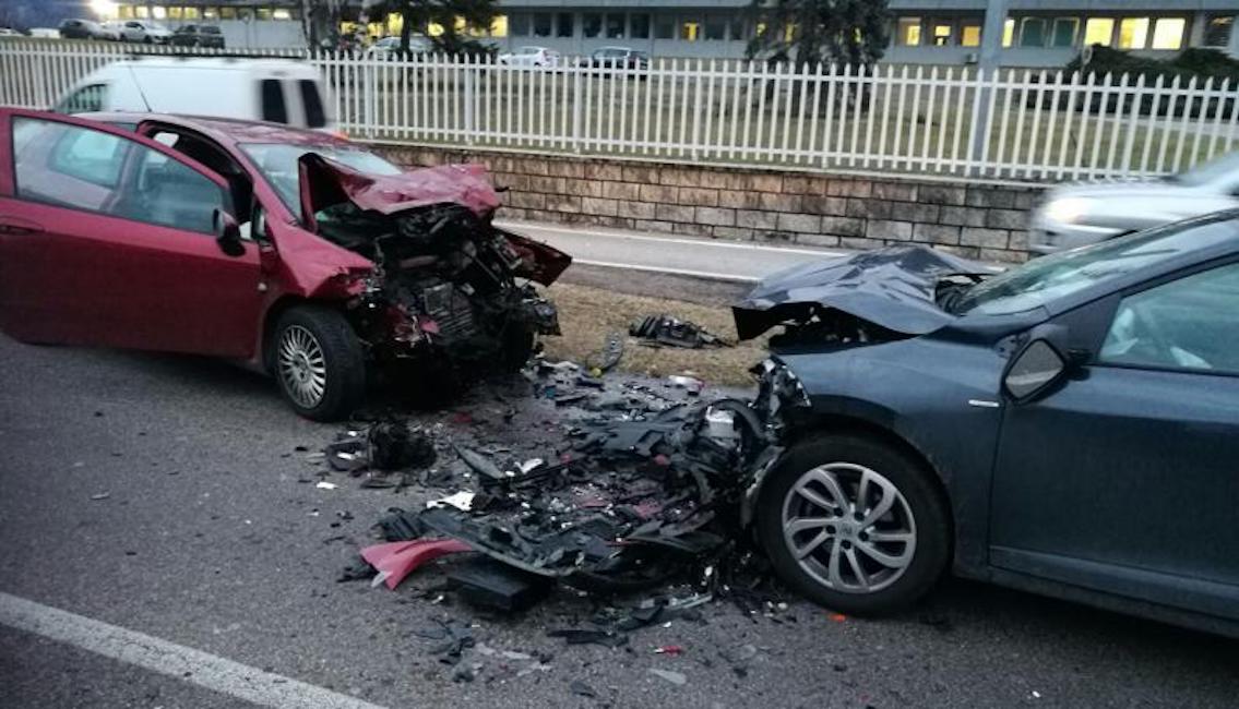 Albano Laziale, schianto frontale: morto un 55enne di Genzano. Preso il pirata