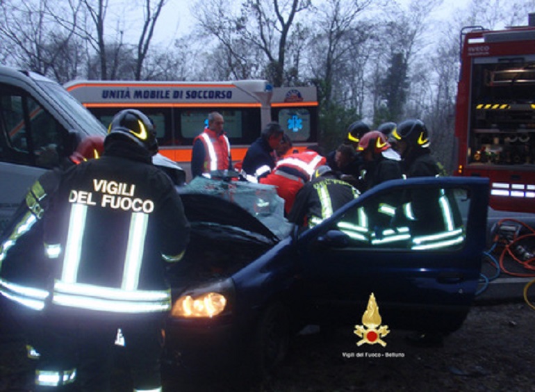 Teano, incidente sulla Casilina: morti Antonio Valente e Francesco Ranucci (foto d'archivio Ansa)