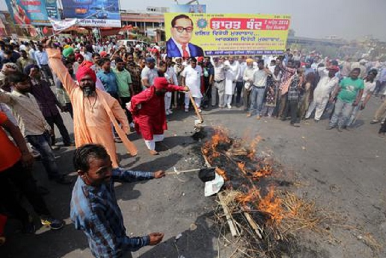 Proteste in India (foto Ansa)