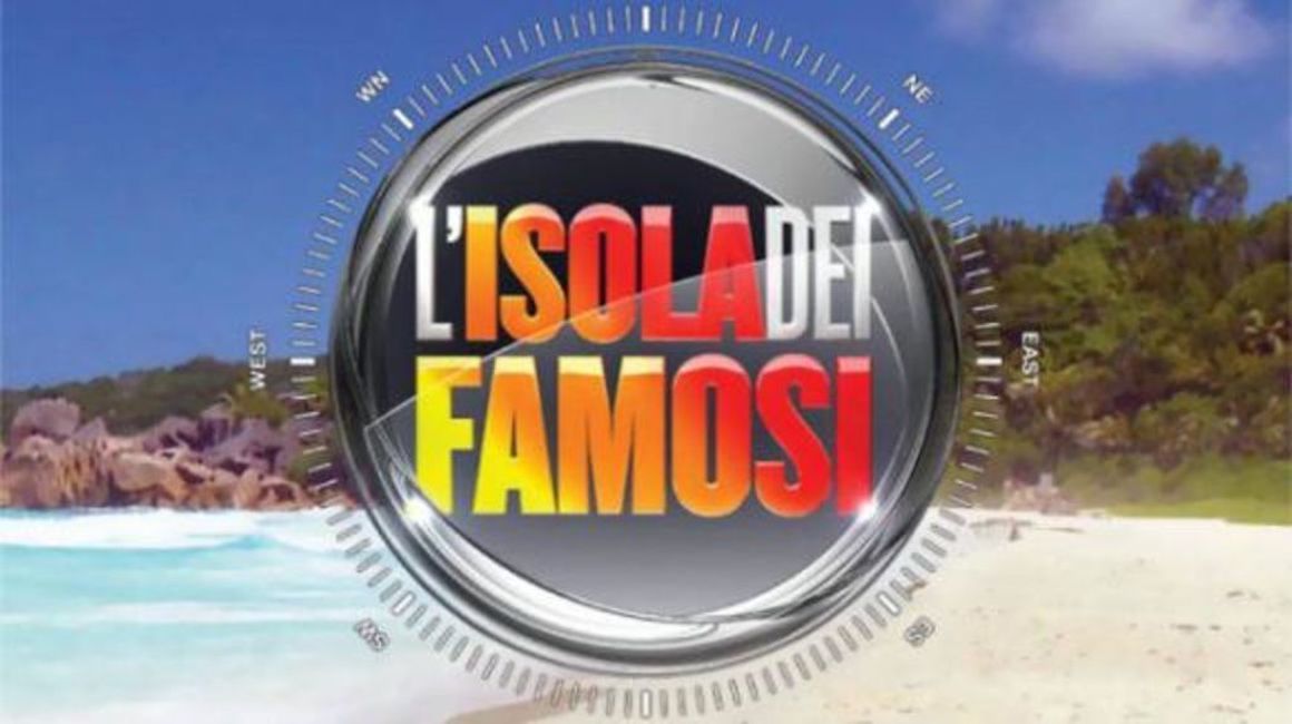Isola dei famosi, Francesca Cipriani ultimo bagno senza veli. Poi si arrabbia con gli altri...