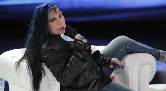 Loredana Bertè: "Madonna e Lady Gaga mi copiano. Poi racconta lo stupro..."