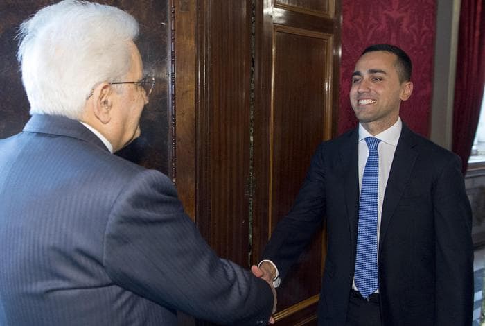 Sergio Mattarella con Di Maio al Quirinale