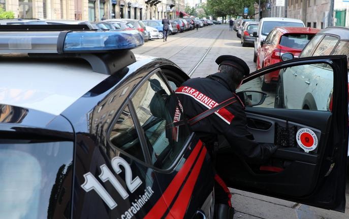 Milano, 22enne ucciso e studentessa accoltellata per rapina: fermati due nordafricani