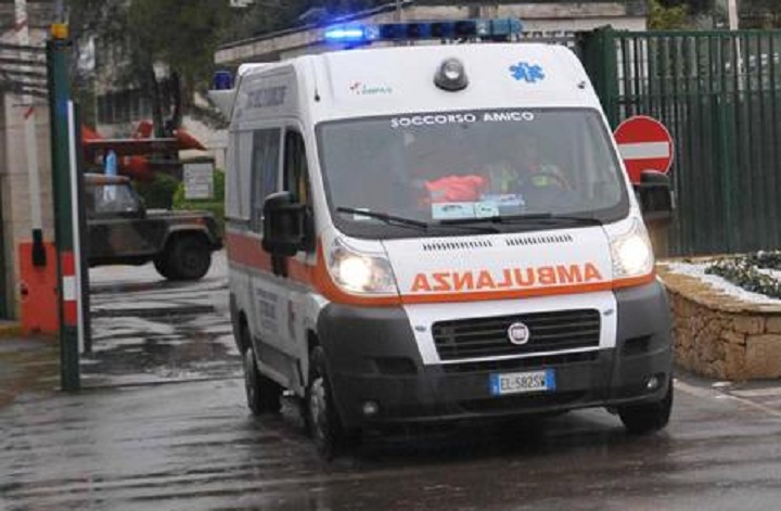 Minerbio (Bologna), due bambini morti nello stesso giorno. Una comunità in lutto