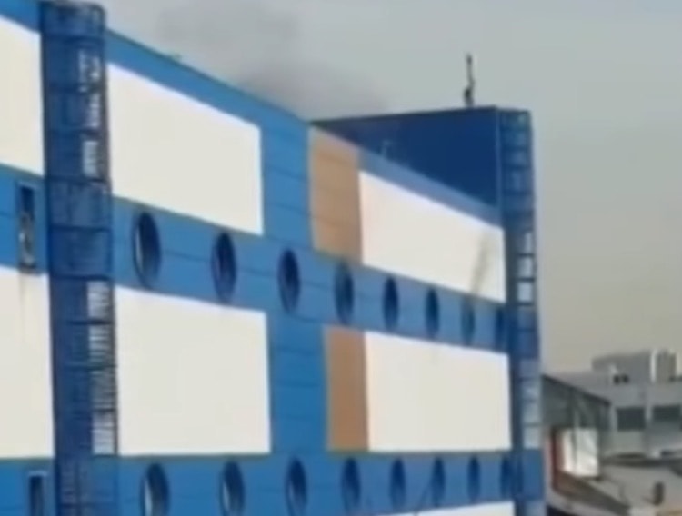 Incendio in un centro commerciale di Mosca, in Russia