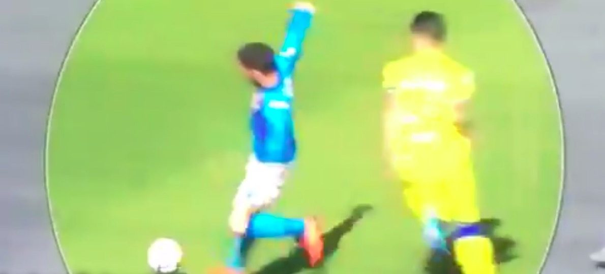 Napoli-Chievo 2-1, video moviola: rigore Mertens non c'era