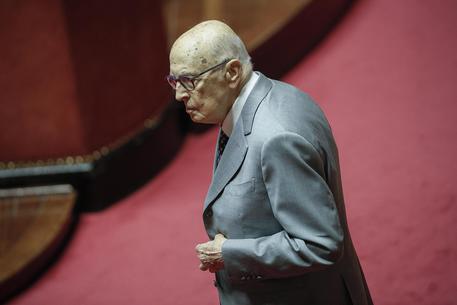 Giorgio Napolitano: la Polizia Postale apre un'indagine per gli insulti social al presidente