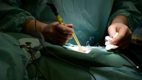 Un padre ha salvato la vita del figlio donandogli del fegato per il trapianto