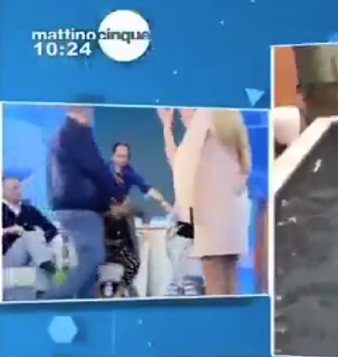 Federica panicucci inquadrata in studio