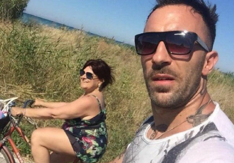 Simone Coccia Colaiuta e la frase "Ho avuto 2mila donne". Sui social: "Ecco il fidanzato di una senatrice che si batte per i diritti delle donne"