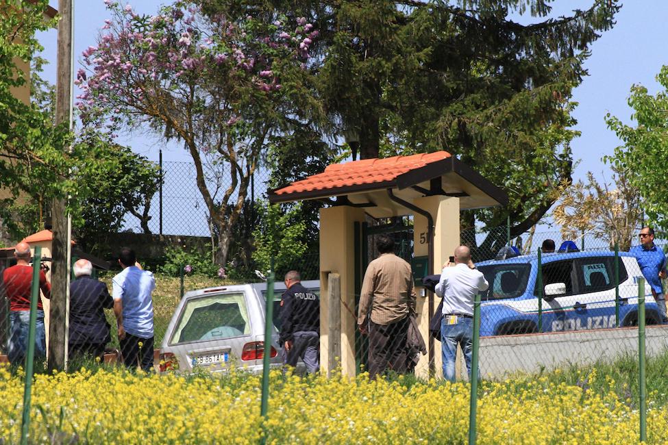 Potenza: Giovanni Tramutola, ex vigile spara al figlio Giuseppe e si uccide