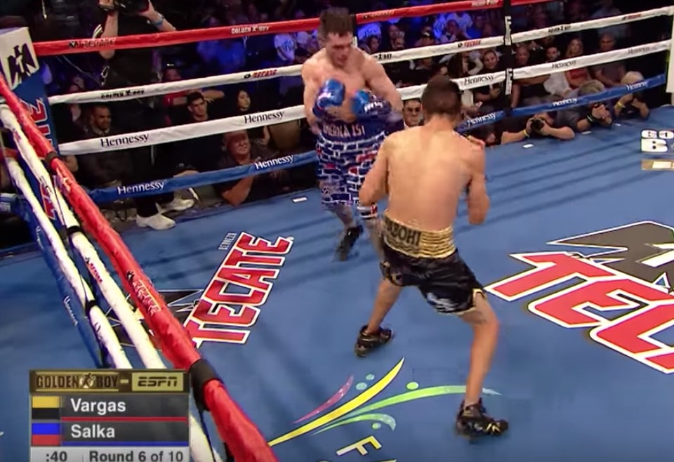 Il pugile pro-muro Trump Rod Salka è stato sconfitto dal messicano Francisco El Bandido Vargas