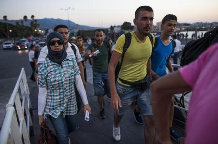 Regno Unito, il 65% dei rifugiati ha mentito sull'età (foto Ansa)