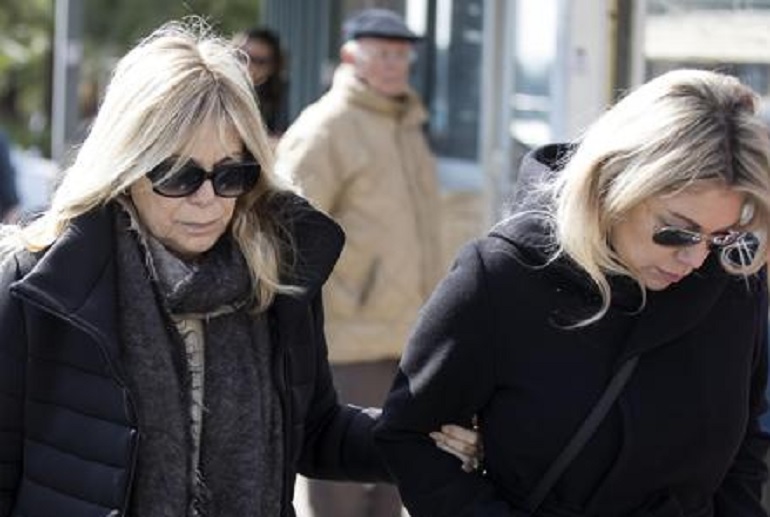 Rita Dalla Chiesa ai funerali di Fabrizio Frizzi (foto Ansa)