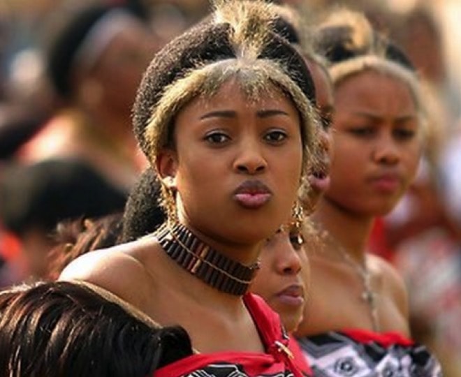 Una delle 15 mogli del re dello Swaziland, Senteni Masango, si è uccisa