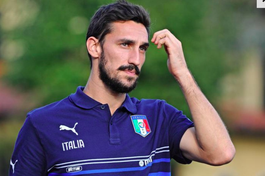 Davide Astori, la Fiorentina ha ritirato ufficialmente la maglia numero 13