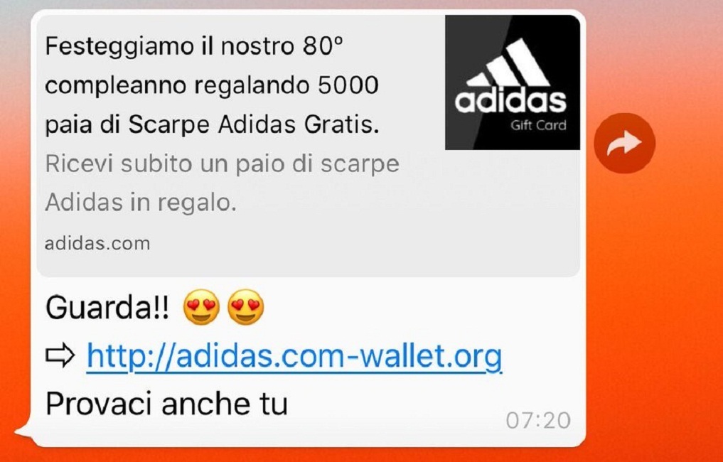 Adidas: scarpe gratis su WhatsApp? Non fidatevi, è una truffa