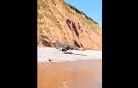 aereo atterra spiaggia