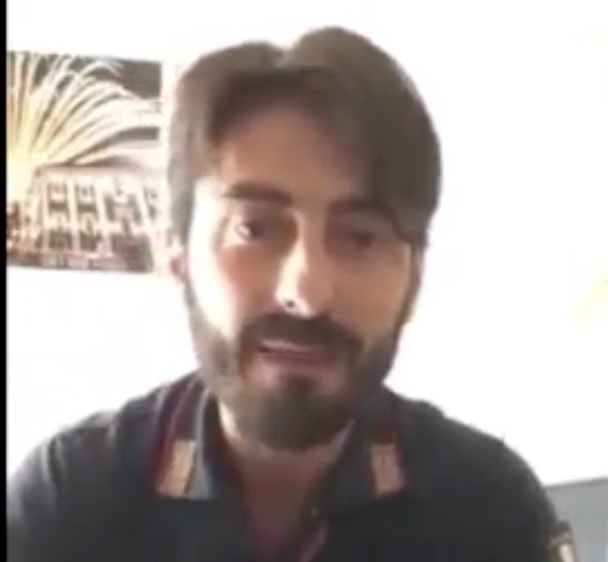 YOUTUBE Giovanni "Nanni" Circonciso, poliziotto a Catania, e il video di critiche a Mattarella