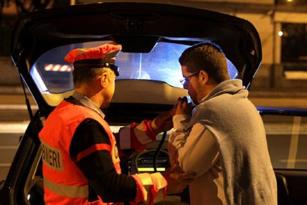 Trieste, si oppone all'alcol test perché manca avvocato: assolto