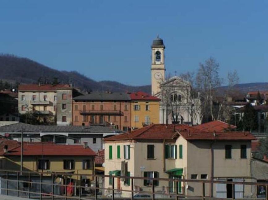 Borgo Val di Taro, misteriosa puzza rende aria irrespirabile: "Non possiamo aprire le finestre"