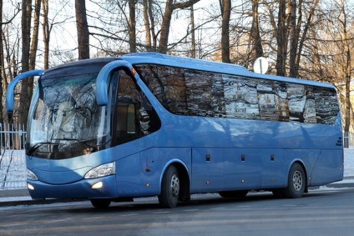Viareggio, immigrato aggredisce controllori sul bus. Assolto. "Gli ricordavano le guardie libiche"