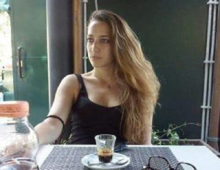 Elena Aubry morta su Ostiense a Roma per una buca. Il Corriere e i 4 milioni per la manutenzione