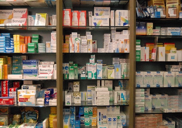 medicine comprate di notte: il supplemento diventa detraibile