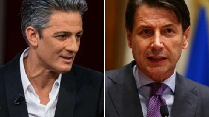 Fiorello imita Giuseppe Conte: "Chi non ha mai esagerato sul curriculum..." VIDEO