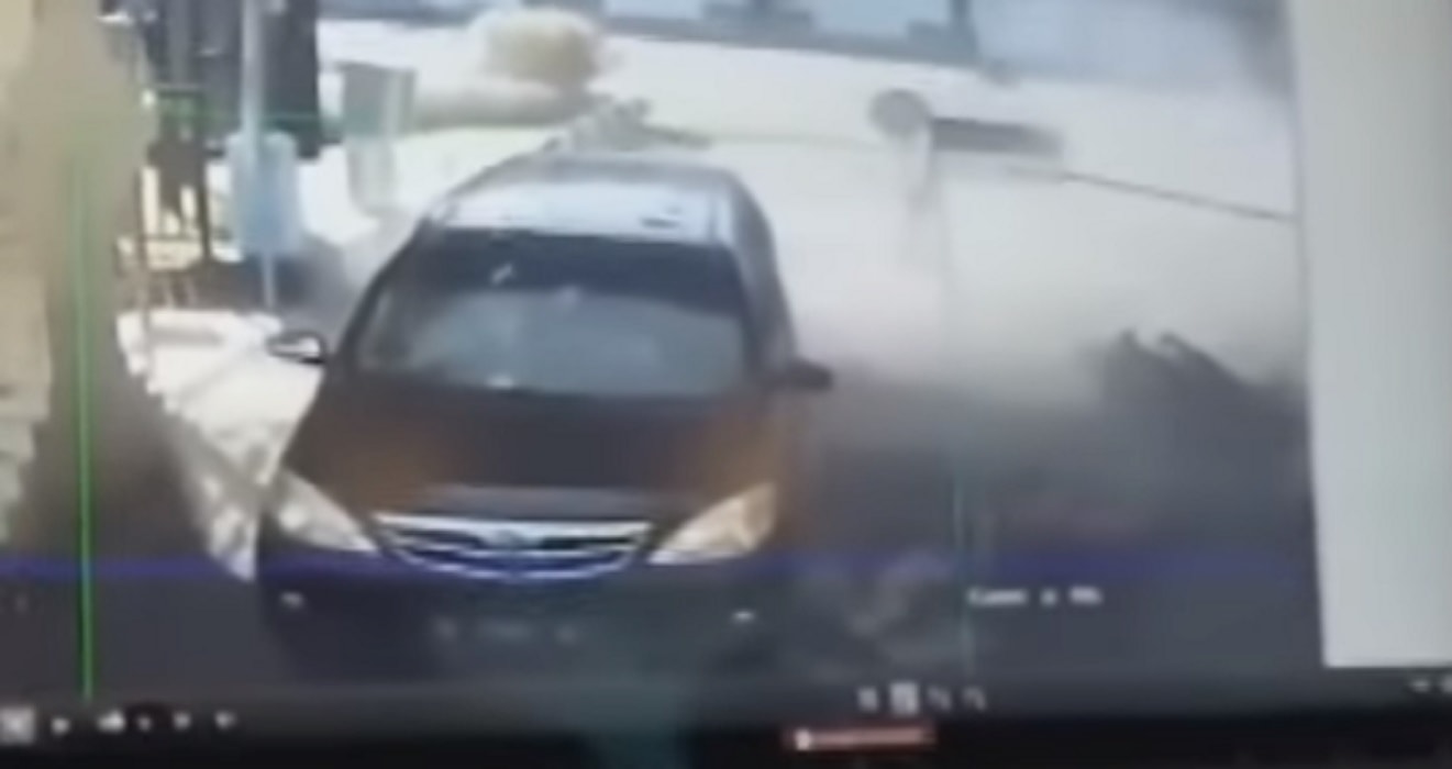 Attentato kamikaze stazione polizia Indonesia