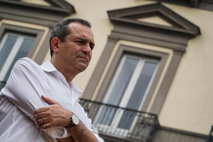 Antonio de magistris sindaco di napoli