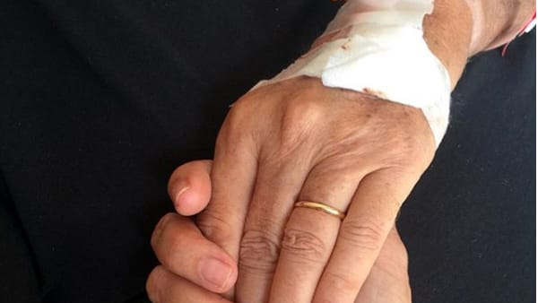 Mara Venier, il marito Nicola Carraro operato. Il post su Instagram