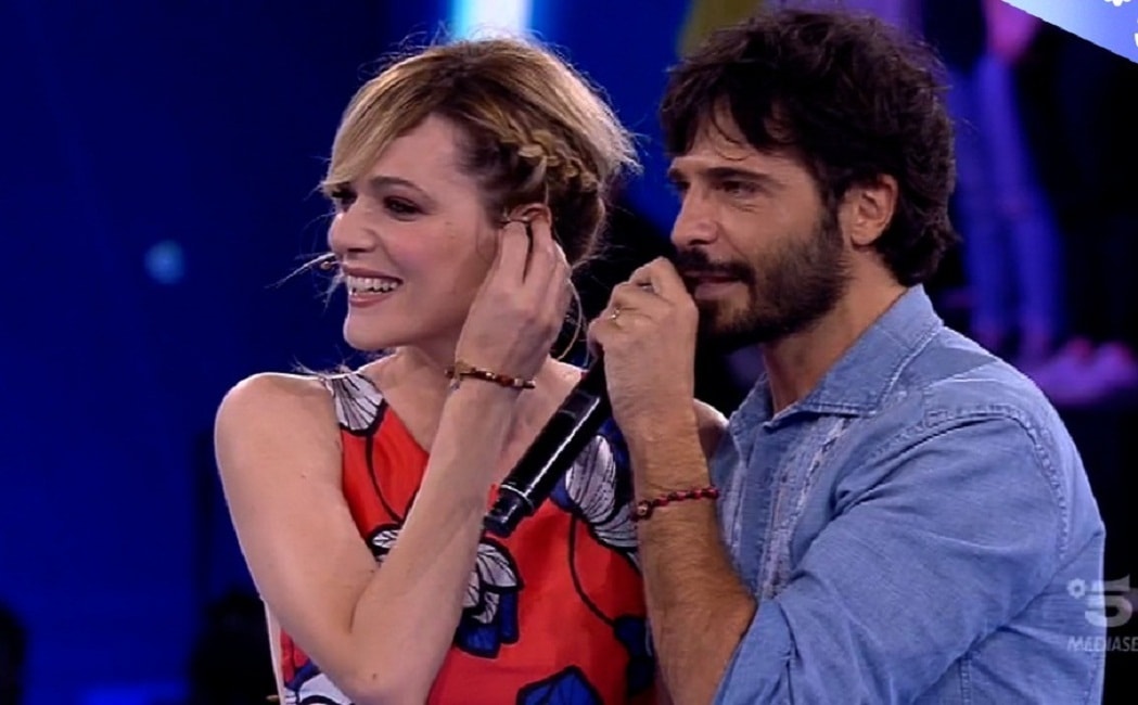 Marco Bocci, la sorpresa di Laura Chiatti e le lacrime ad Amici