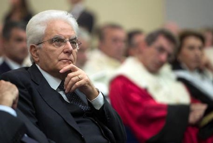 Mattarella è il vero avvocato del popolo italiano, difende la Costituzione, per Casaleggio è una colpa