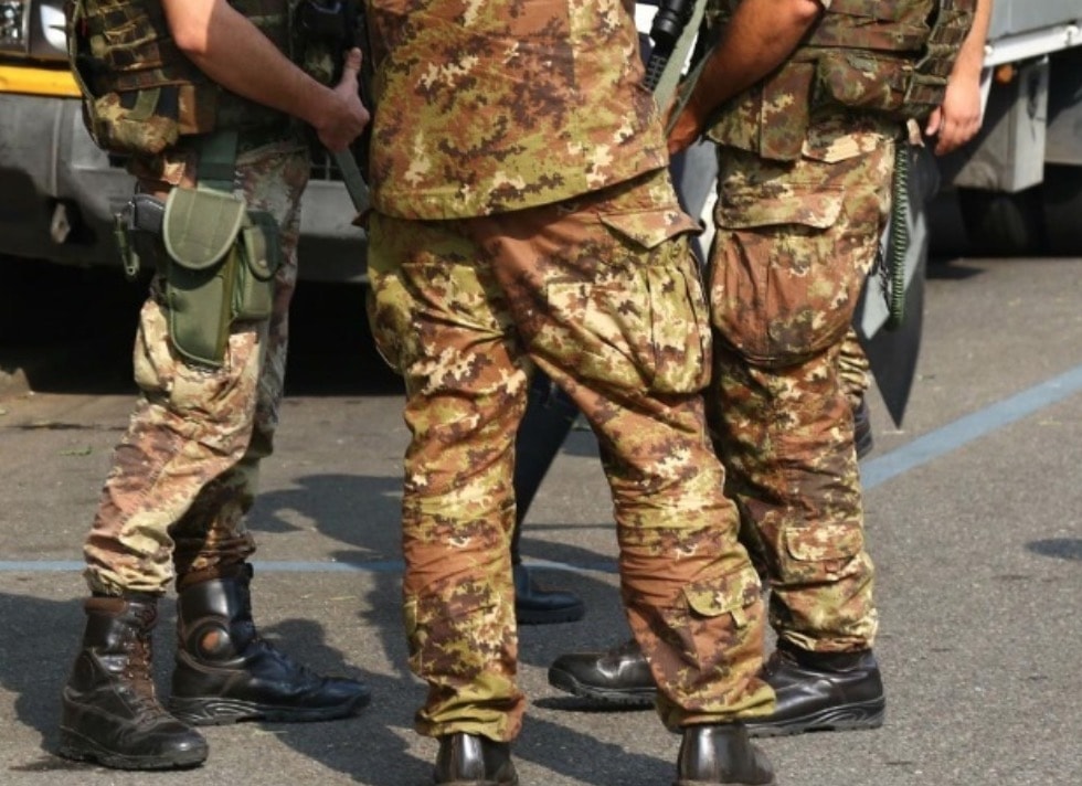 Mestre, rissa tra spacciatori e tossici: militari intervengono e vengono picchiati