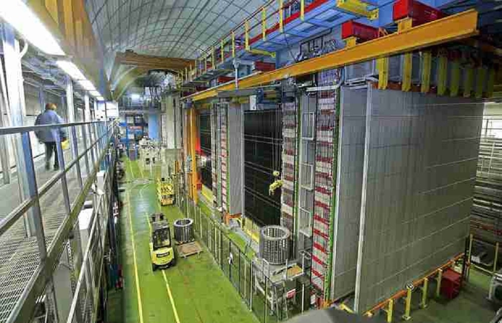 Opera conferma esistenza massa per i neutrini: osservata oscillazione