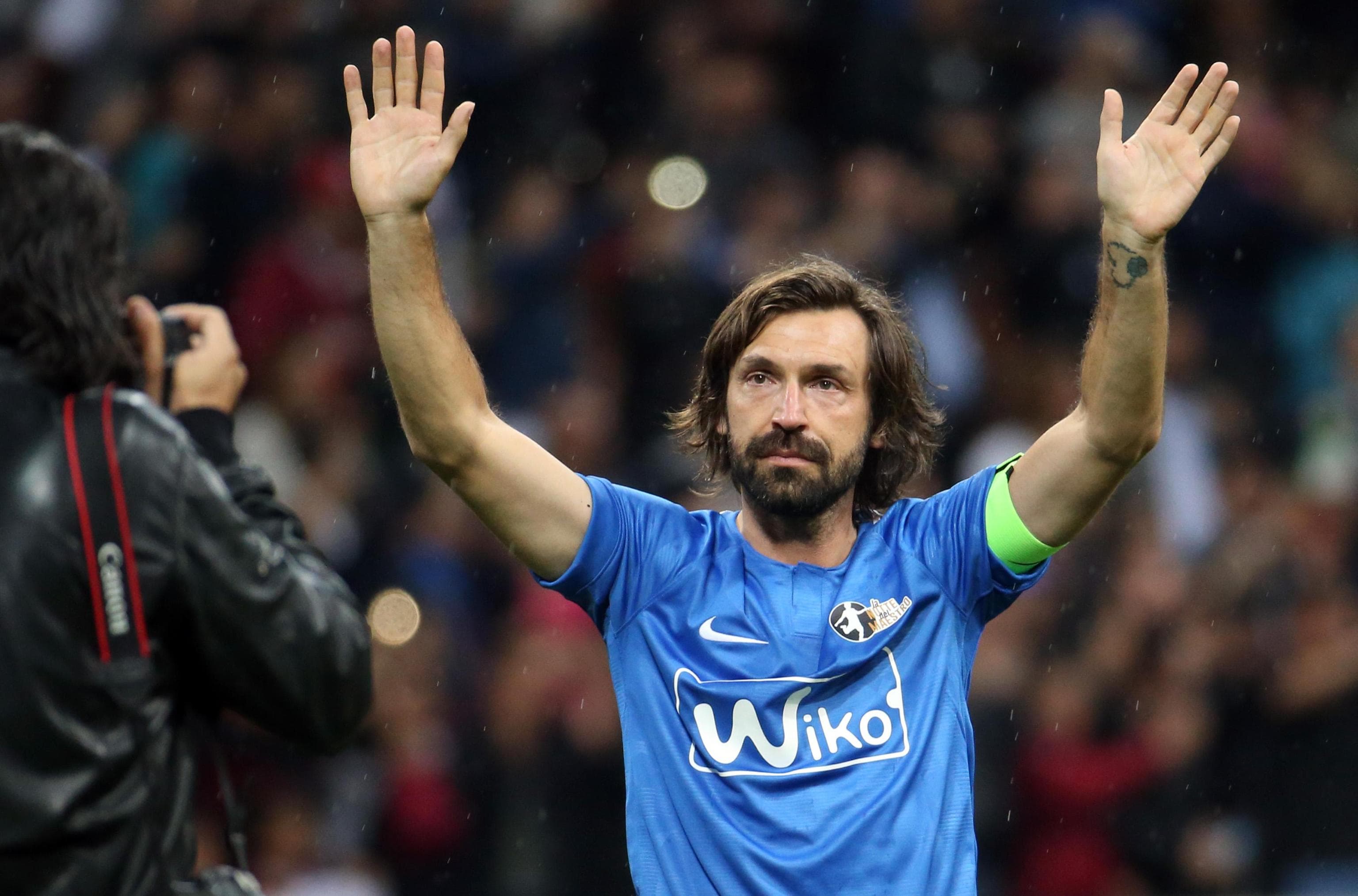 Andrea Pirlo, show a San Siro: in 50mila ad applaudirlo insieme a Totti, Buffon, Maldini...