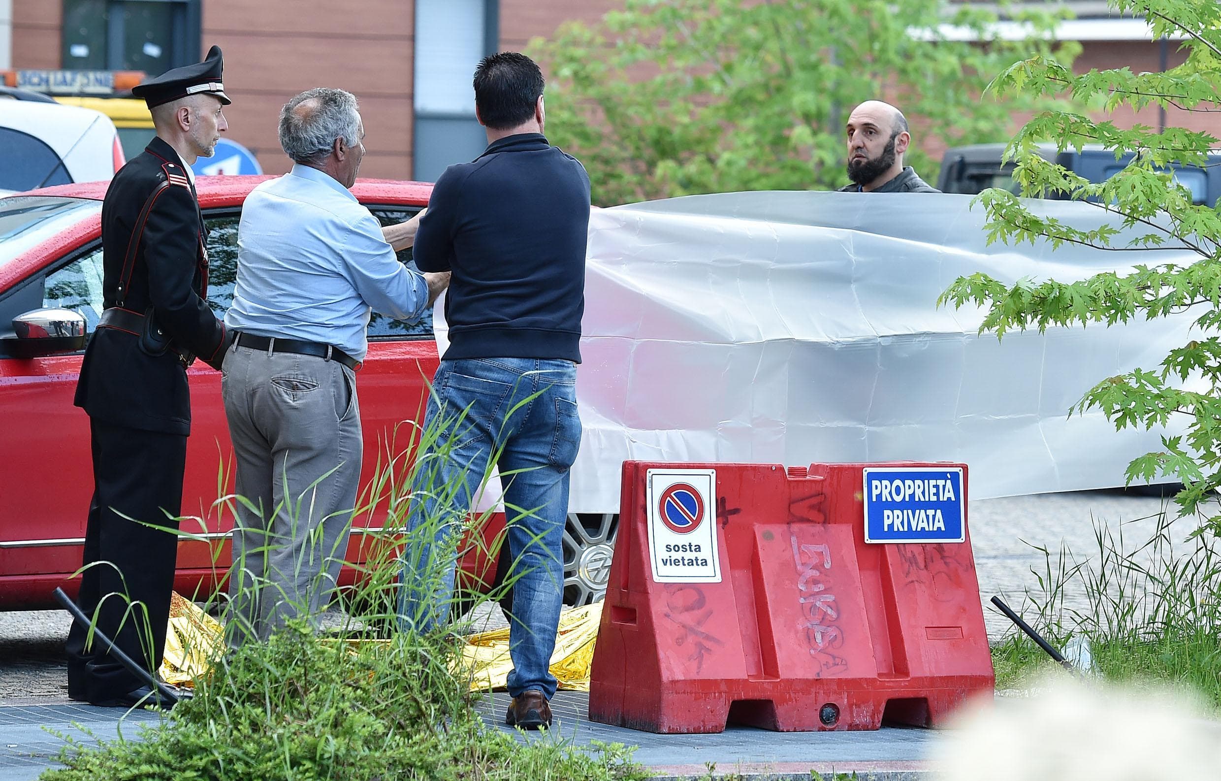 Rivoli: Enzo Giorio spara e uccide ex moglie Maria Clara Cornelli, poi tenta il suicidio