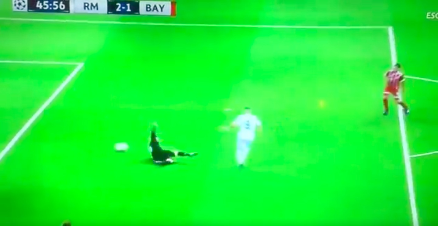 Real Madrid-Bayern Monaco (VIDEO): Ulreich liscia il pallone e Benzema segna a porta vuota