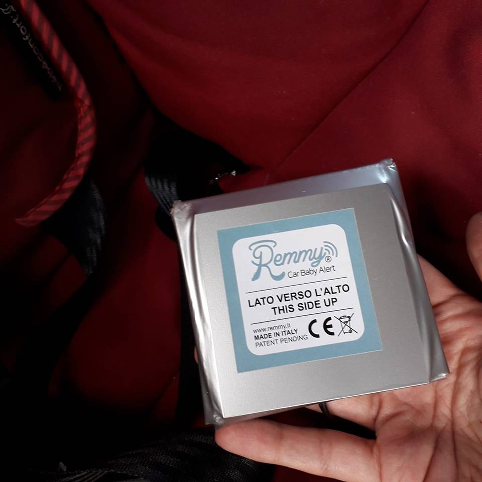 Sensore segiolino Remmy per non dimenticare bimbi in auto