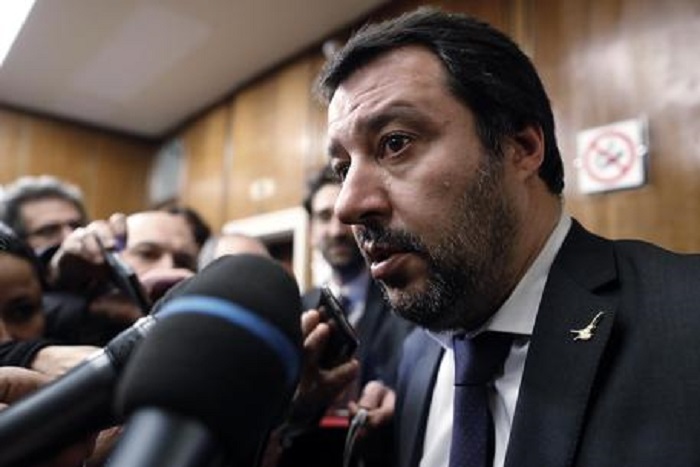 Salvini, ecco il piano segreto: bruciare Di Maio e superare (con Berlusconi e Meloni) il 40%