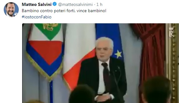 Mattarella e il bambino
